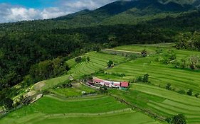 Santya Loka Lodge & Twin Waterfall